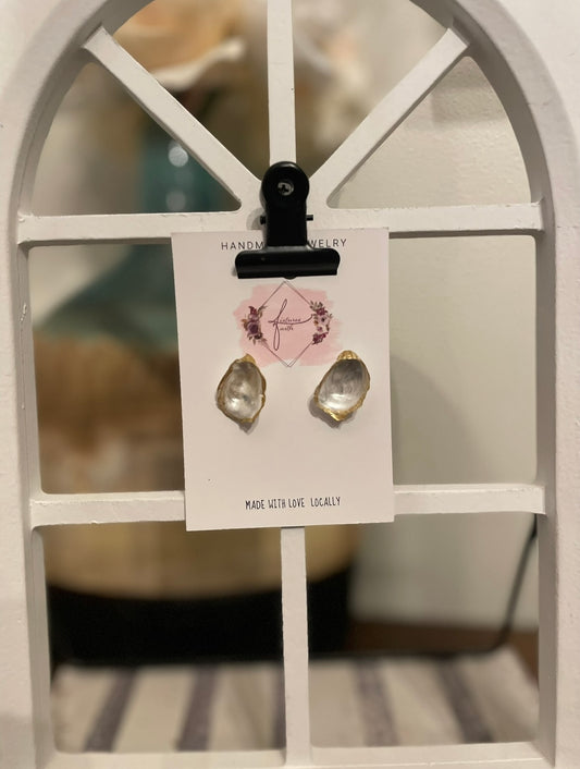 Oyster Stud Earrings